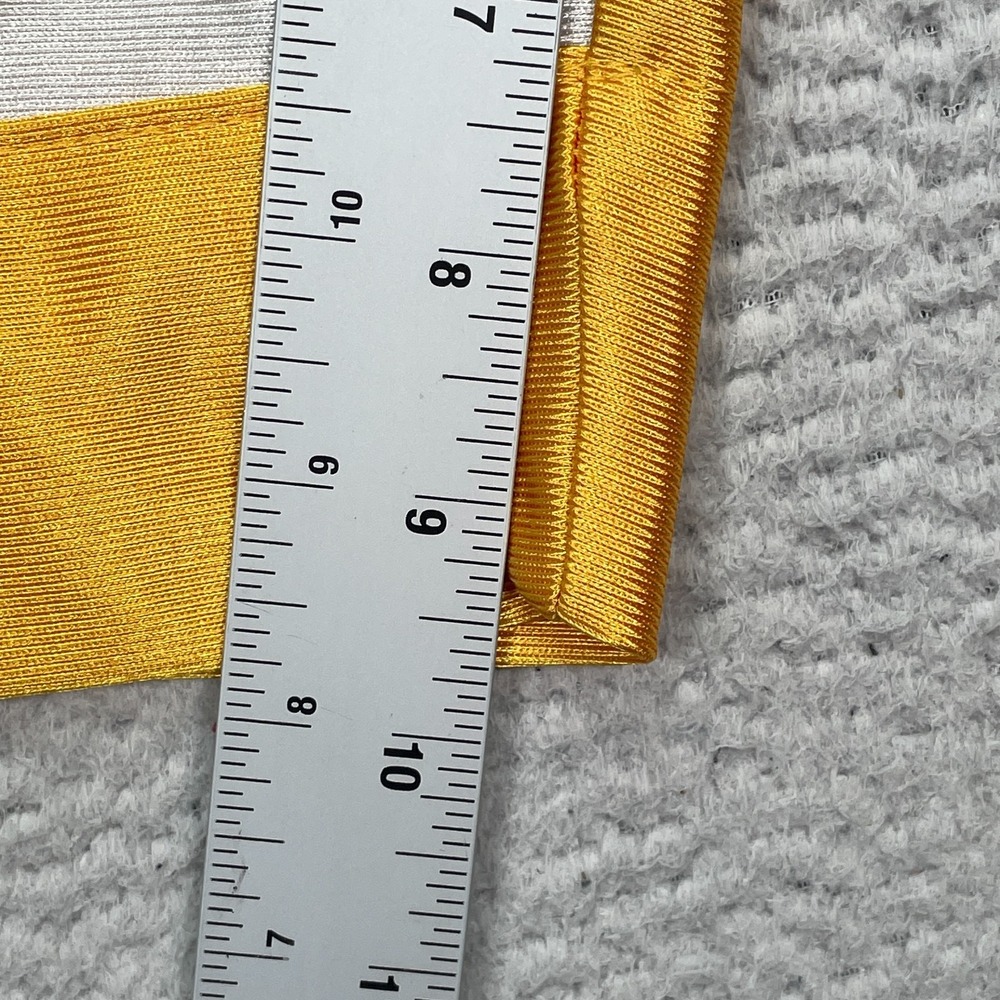 Vintage Nike Los Angeles Lakers Shorts Mens Size Medium Satin Yellow Embroidered - Picture 8 of 10